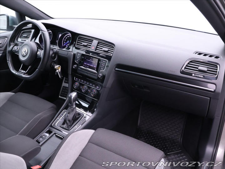 Volkswagen Golf 2,0 TSI R 221kW DSG 4M Xe 2014