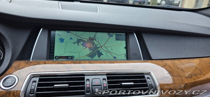 BMW 5 4,4 550i GT F07 2011