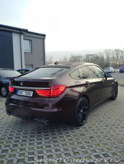 BMW 5 4,4 550i GT F07 2011