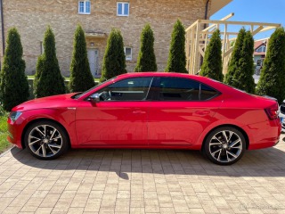 Škoda Superb 2,0   Sport Line