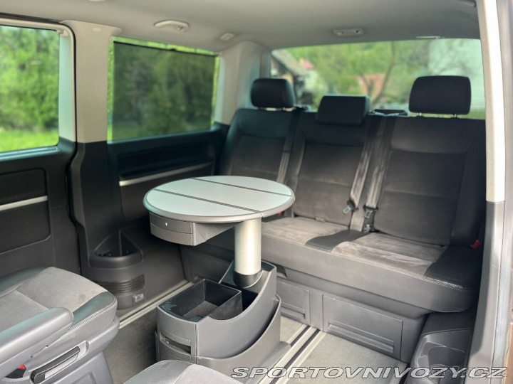 Volkswagen Ostatní modely Multivan 2,0 T5.1, DSG Highline 2011