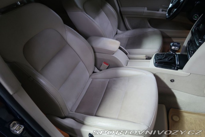 Škoda Superb 3.6i,CZ,AT,4x4 2010