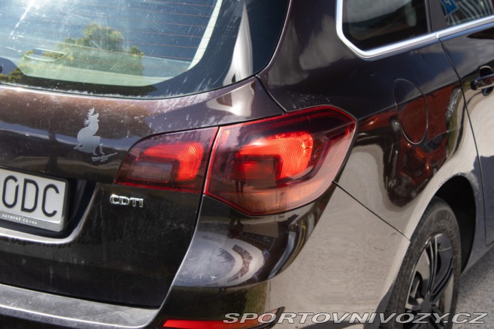Opel Astra Sport Tourer ST 2.0 CDTI 2012