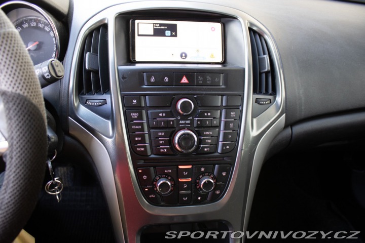 Opel Astra Sport Tourer ST 2.0 CDTI 2012