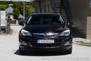 Opel Astra Sport Tourer  ST 2.0 CDTI 2012