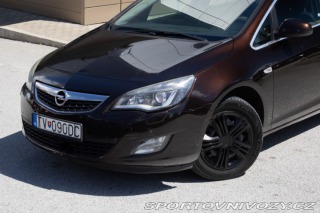 Opel Astra Sport Tourer  ST 2.0 CDTI 2012