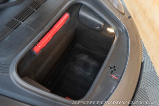 Porsche 911 Carrera 4 GTS 2015