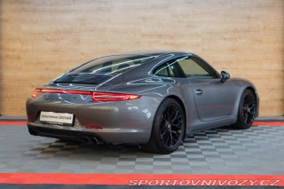 Porsche 911 Carrera 4 GTS 2015