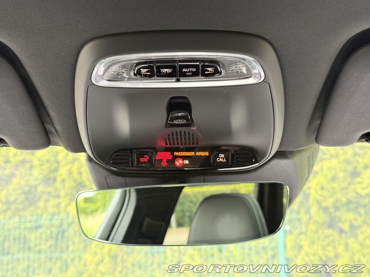 Volvo Ostatní modely XC60 R-Design 173kW Nez.t 2022