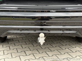 Volvo Ostatní modely XC60 R-Design 173kW Nez.t 2022