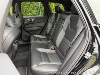 Volvo Ostatní modely XC60 R-Design 173kW Nez.t 2022
