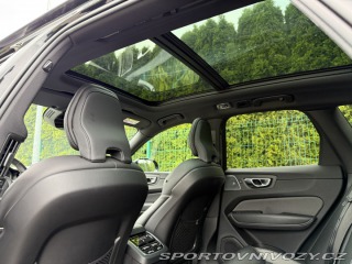 Volvo Ostatní modely XC60 R-Design 173kW Nez.t 2022