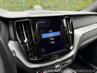 Volvo Ostatní modely XC60 R-Design 173kW Nez.t 2022