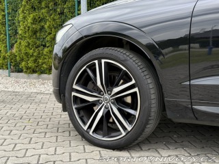 Volvo Ostatní modely XC60 R-Design 173kW Nez.t 2022