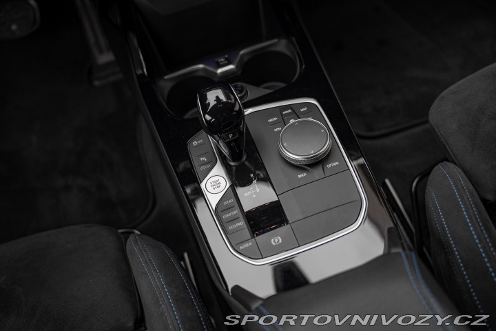 BMW 1 M135i xDrive Performance 2022