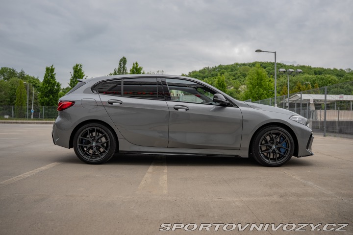 BMW 1 M135i xDrive Performance 2022