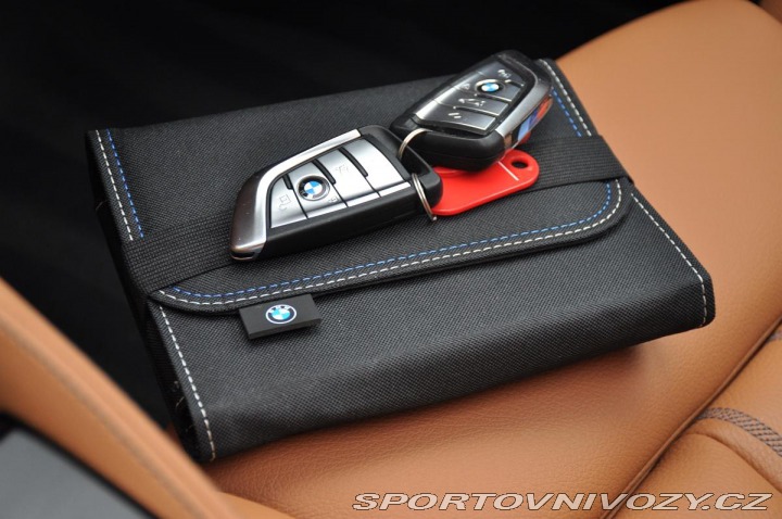 BMW 5 530xD M-SPORT ČR 1.MAJ PA 2023