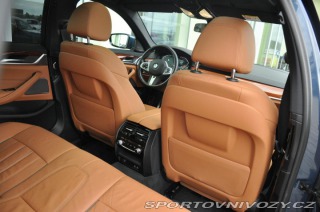 BMW 5 530xD M-SPORT ČR 1.MAJ PA 2023