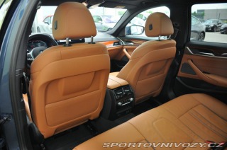 BMW 5 530xD M-SPORT ČR 1.MAJ PA 2023