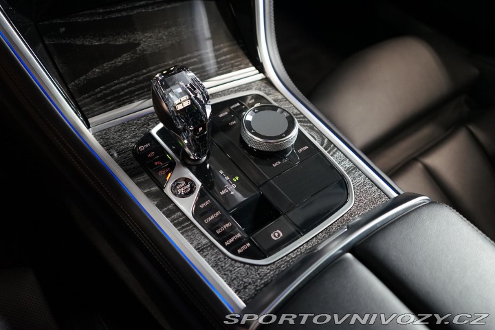 BMW 8 840xd GC Nez.Top Laser Pa 2021