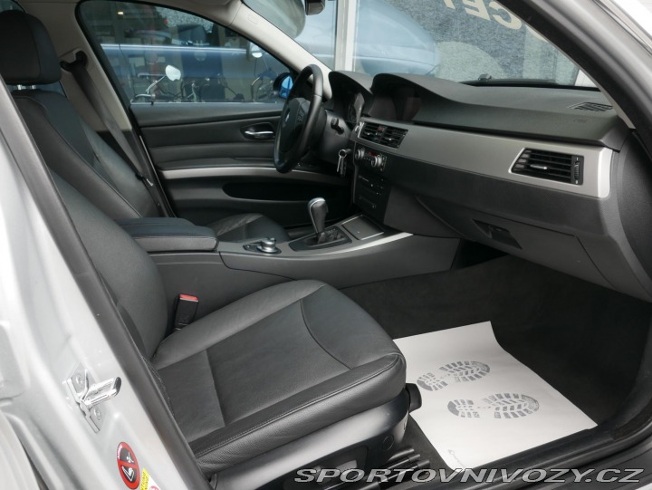 BMW 3 325i 160kW Automat REZERV 2007