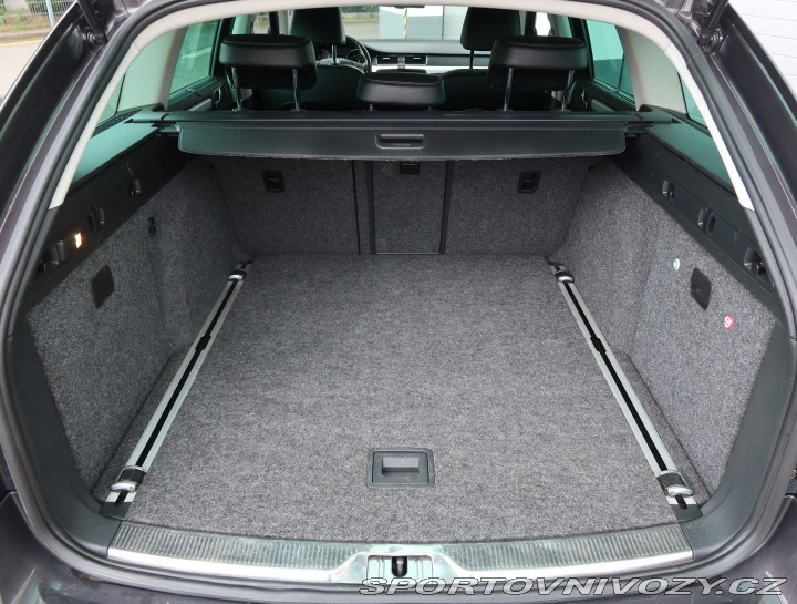 Škoda Superb Elegance 3.6 FSI V6 2010