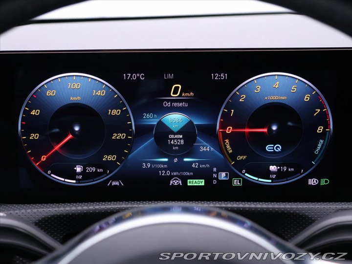 Mercedes-Benz CLA 1,3 i 118 kW 250 E-Hybrid 2022