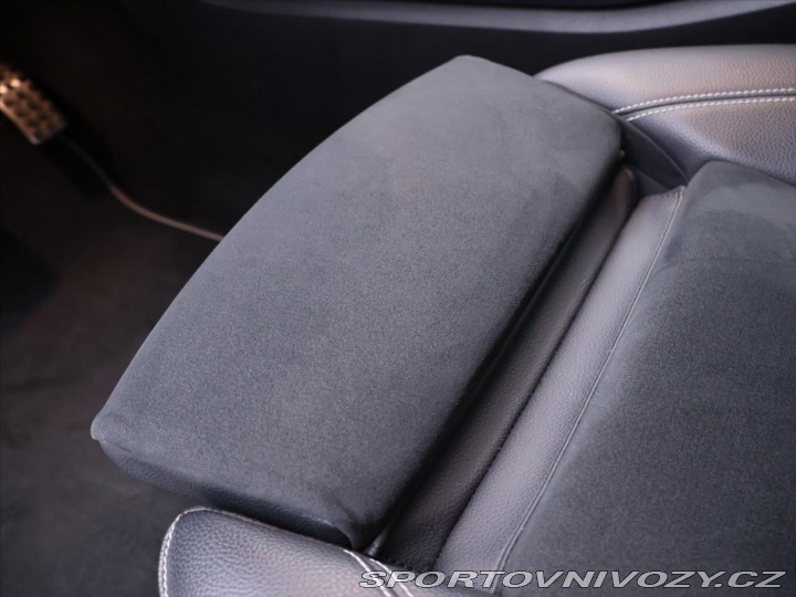 Mercedes-Benz CLA 1,3 i 118 kW 250 E-Hybrid 2022