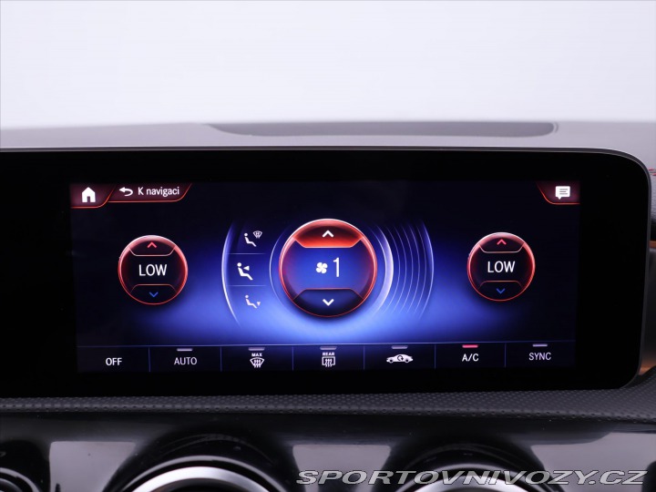Mercedes-Benz CLA 1,3 180 AMG line Panorama 2020