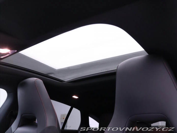 Mercedes-Benz CLA 1,3 180 AMG line Panorama 2020