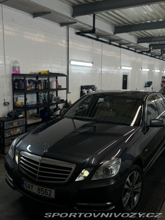 Mercedes-Benz E 3,0 E350 (W212) avangar 2010