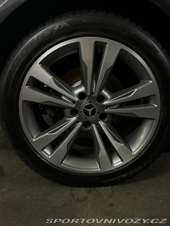 Mercedes-Benz E 3,0 E350 (W212) avangar 2010