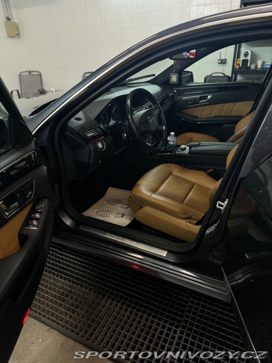 Mercedes-Benz E 3,0 E350 (W212) avangar 2010