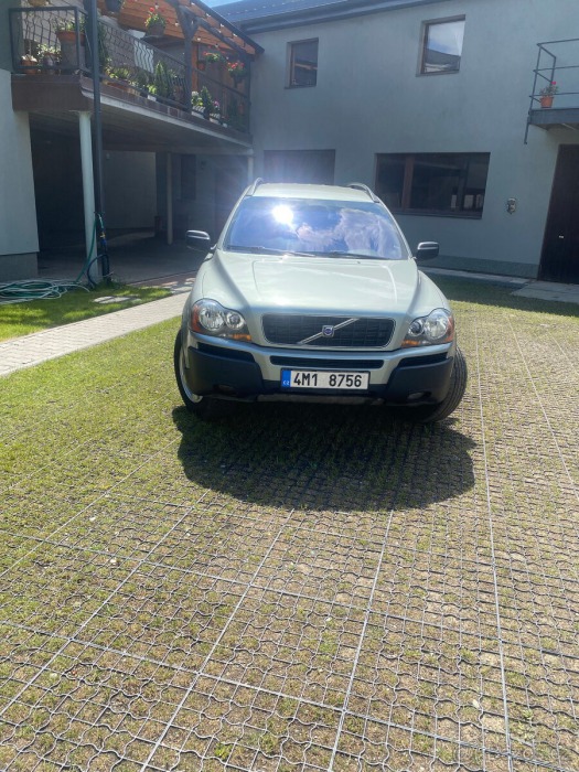 Volvo Ostatní modely XC90 2,4   D5 AWD 120 kW 4x4 +