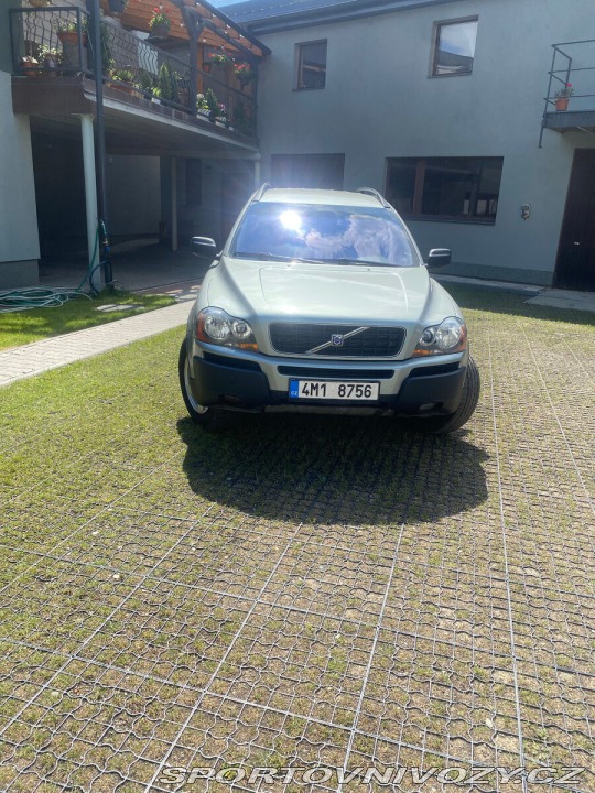 Volvo Ostatní modely XC90 2,4 D5 AWD 120 kW 4x4 + 2004