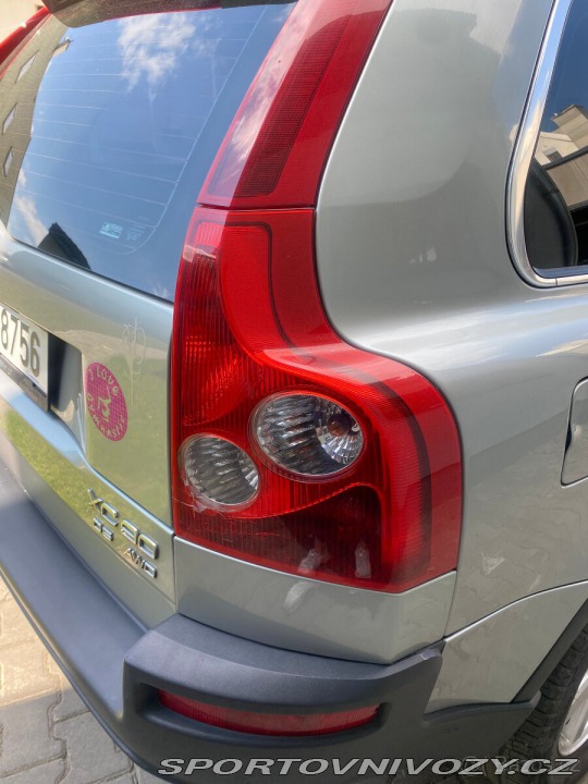 Volvo Ostatní modely XC90 2,4 D5 AWD 120 kW 4x4 + 2004