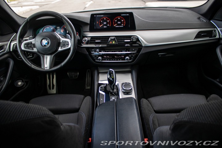 BMW 5 540i xDrive A/T 2017