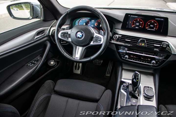 BMW 5 540i xDrive A/T 2017