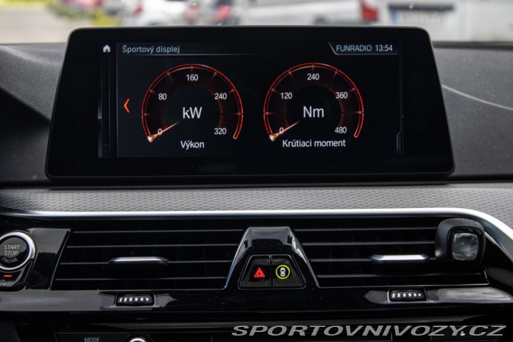 BMW 5 540i xDrive A/T 2017
