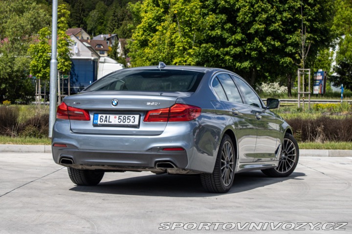 BMW 5 540i xDrive A/T 2017