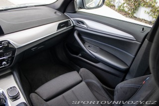 BMW 5 540i xDrive A/T 2017