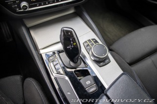 BMW 5 540i xDrive A/T 2017