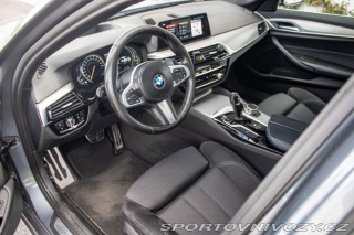 BMW 5 540i xDrive A/T 2017