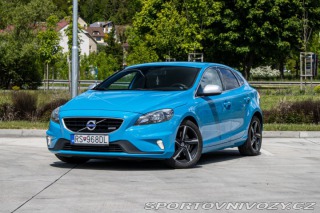 Volvo V40 D4 2.0L Drive-E Momentum 2014