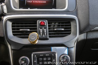 Volvo V40 D4 2.0L Drive-E Momentum 2014