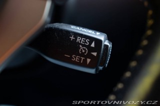 Lexus RC 300h Luxury 2016