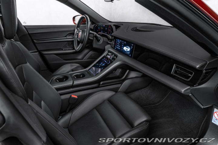 Porsche Taycan 4S Cross Turismo, cherry 1800