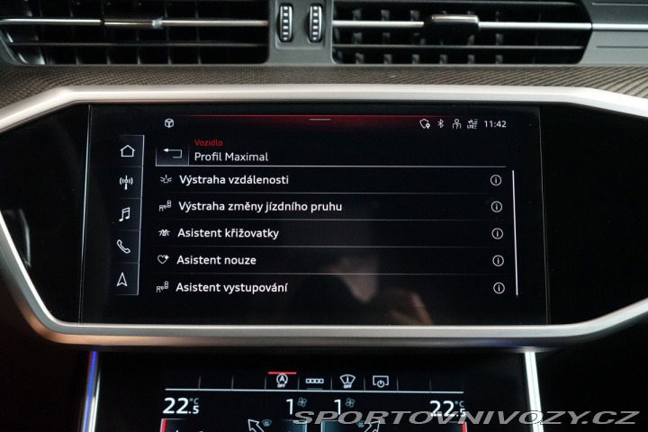 Audi RS6 463kW*LASER*NEZ.TOP*PANO* 2024