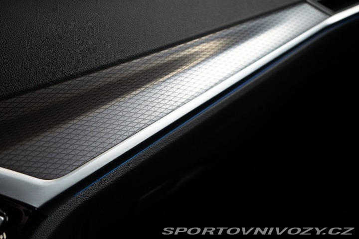 BMW 3 HUD*360*TAŽ.*H/K*PANO*ZÁR 2024