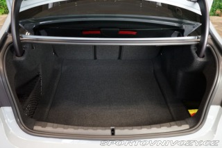 BMW 3 HUD*360*TAŽ.*H/K*PANO*ZÁR 2024